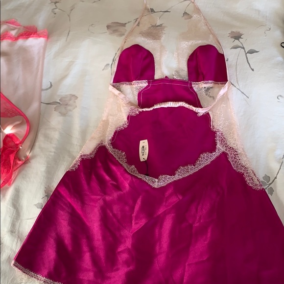 “SOLD” - Picture 2 of 4